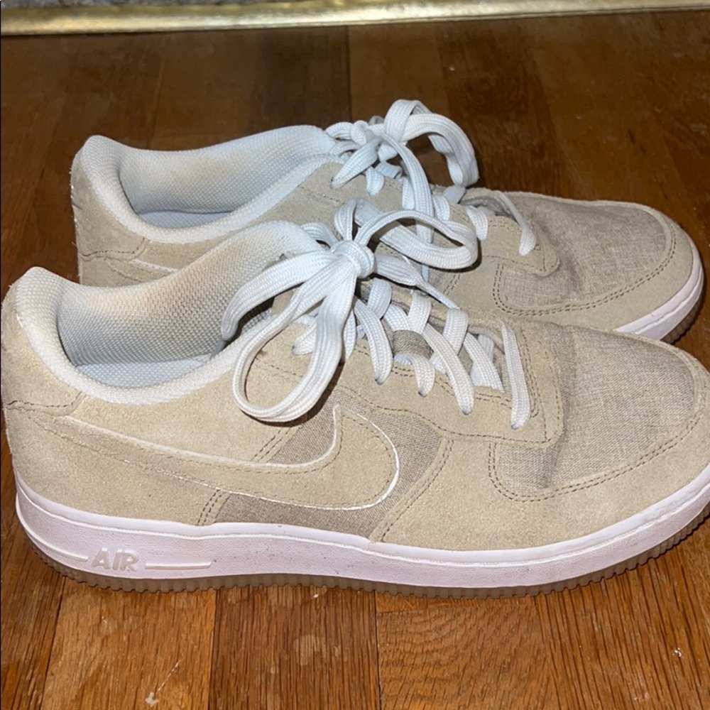 Nike AirForce 1 Tan shoes